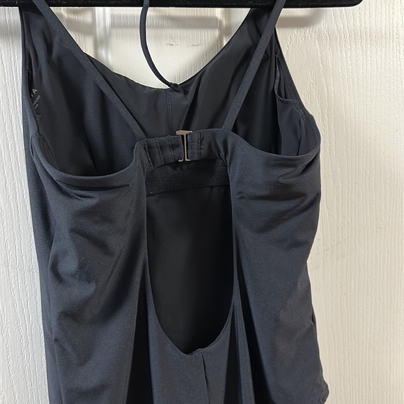 ATHLETA Keyhole Black Swimsuit Sz Small - Picture 5 of 9